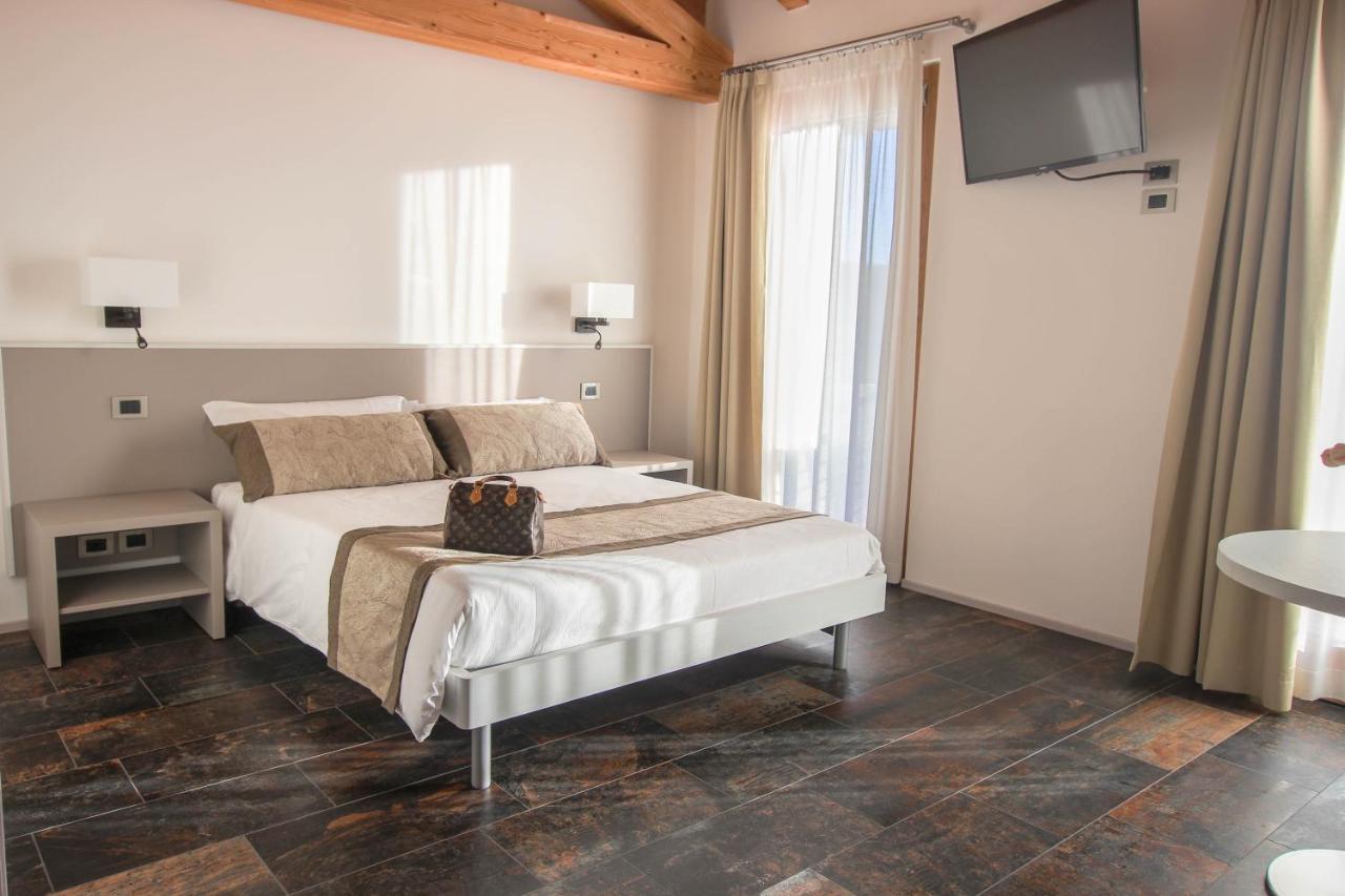Casanova Inn Martignacco Exteriér fotografie